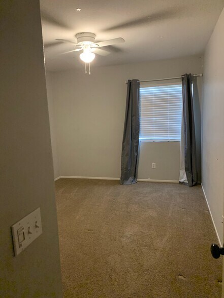 Building Photo - 1449 Lynden Trails Dr