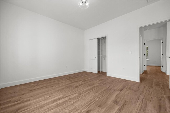 Building Photo - New Construction 3/2 in Bronson
