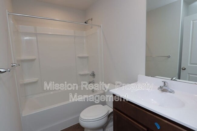 Building Photo - 1164 Canterbury Rdg Rd