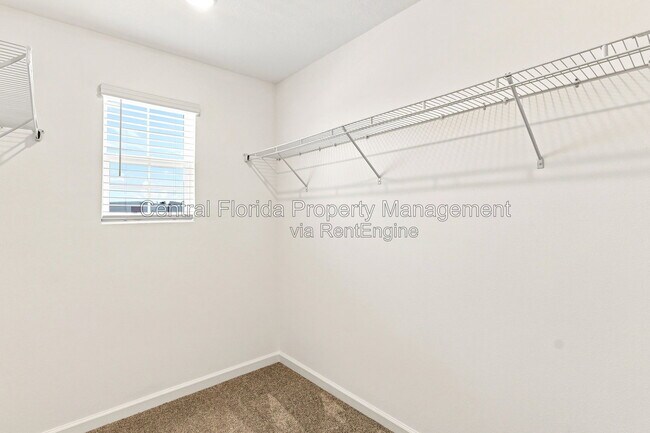 Building Photo - 865 Spring Palms Lp
