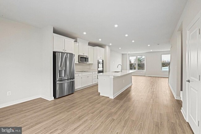 Building Photo - 2172 Glacier Rd