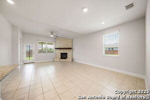 Building Photo - 2302 Castello Wy