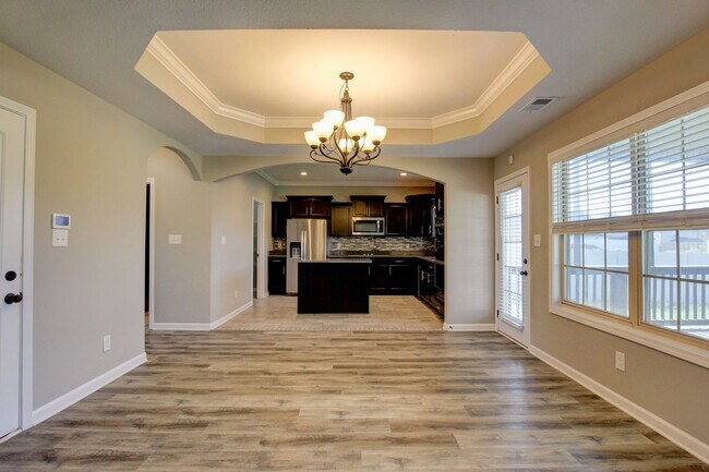 Building Photo - Big and Beautiful Smart Home