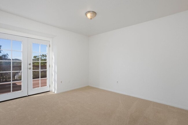 Building Photo - 3 Bedroom House with View in Poway