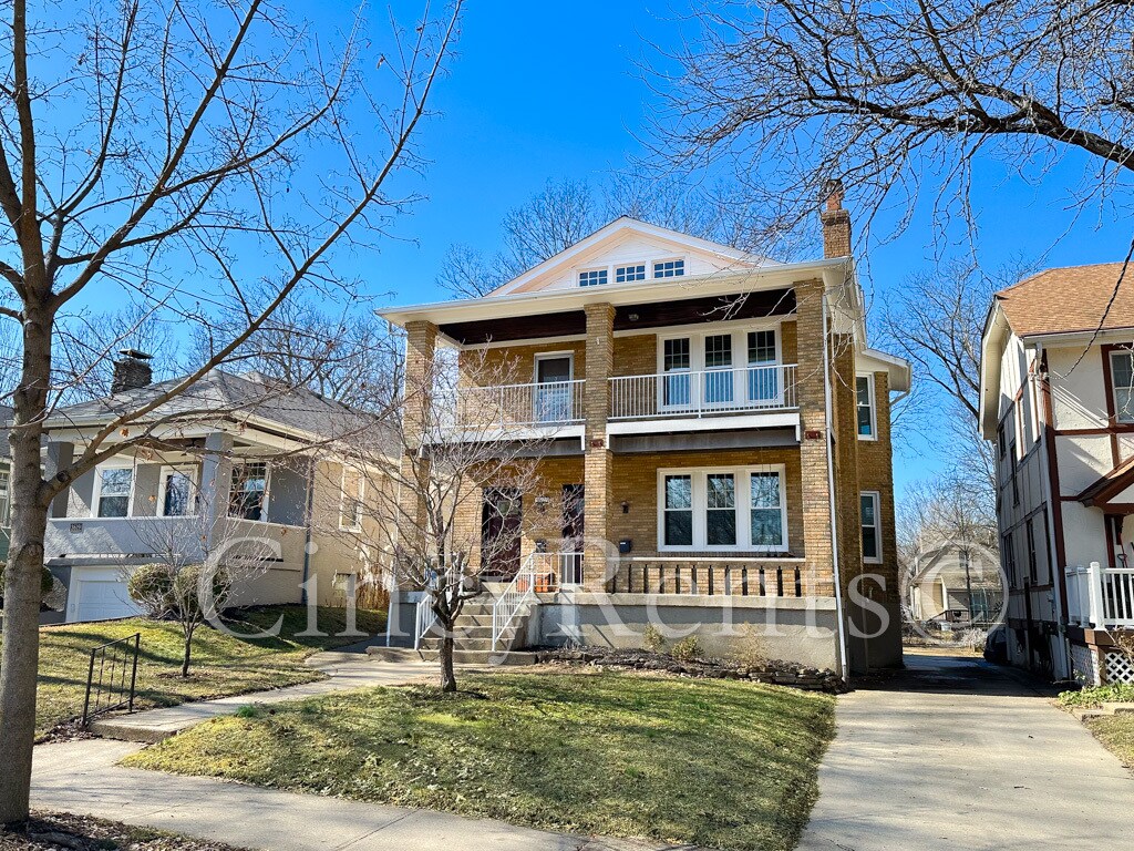 Building Photo - 3623 Amberson Ave