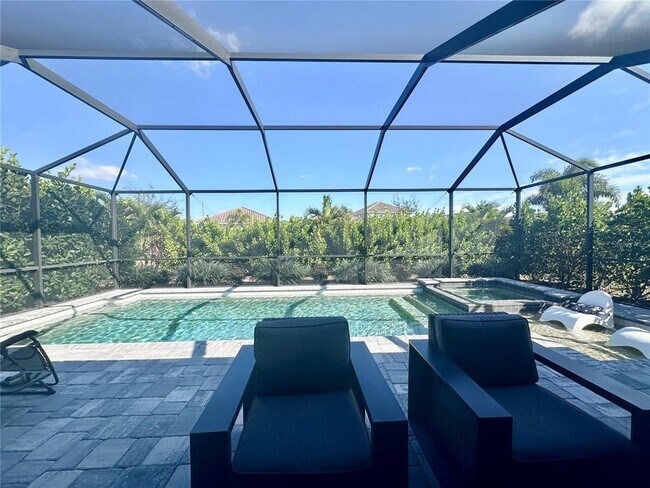 Building Photo - 2716 Butterfly Jasmine Trail