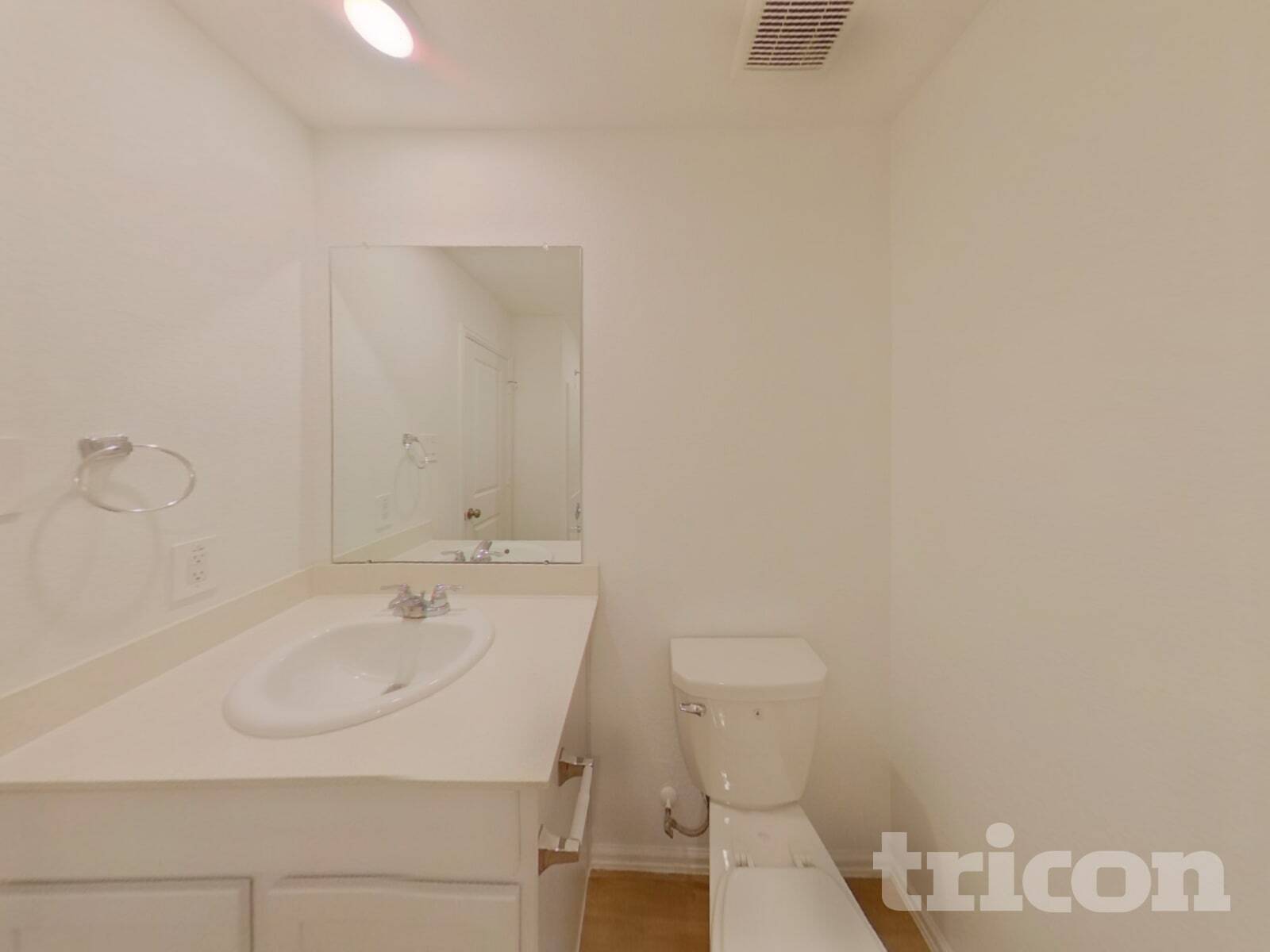 Building Photo - 17527 Grand Fir Ln