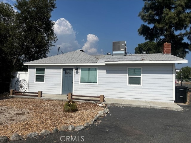 Primary Photo - 13337 Bryant St