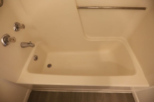 Building Photo - 257 Canby St