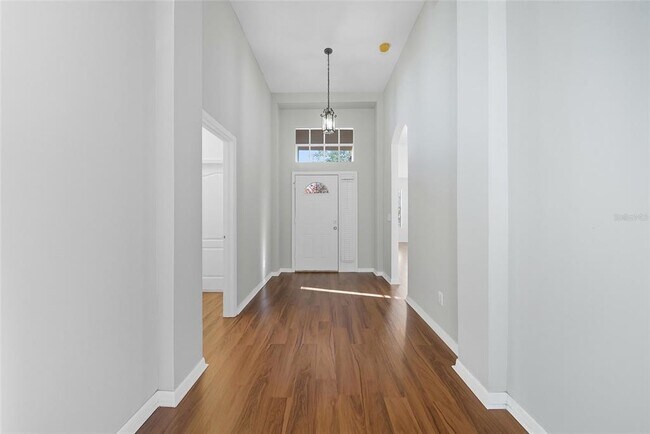 Building Photo - 8630 Sandy Plains Dr