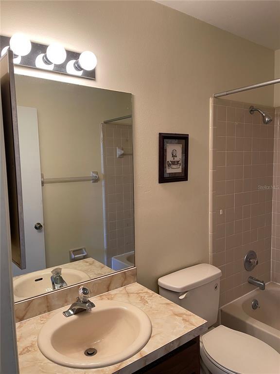 Building Photo - 467 Hunter Cir