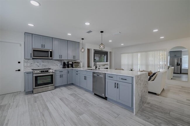 Building Photo - 23700 Lake Hills Dr