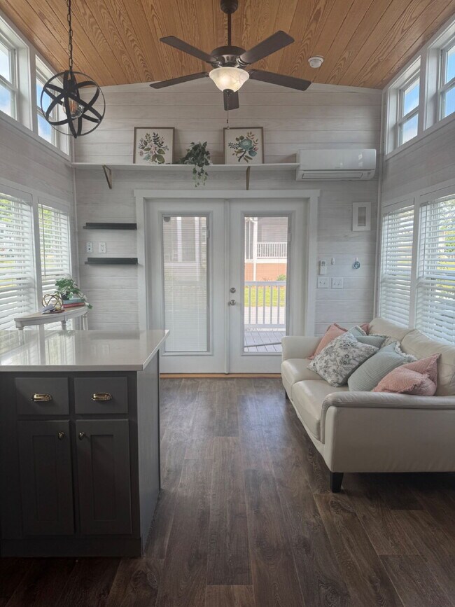 Building Photo - Tiny home at the Hamlet in Simple Living