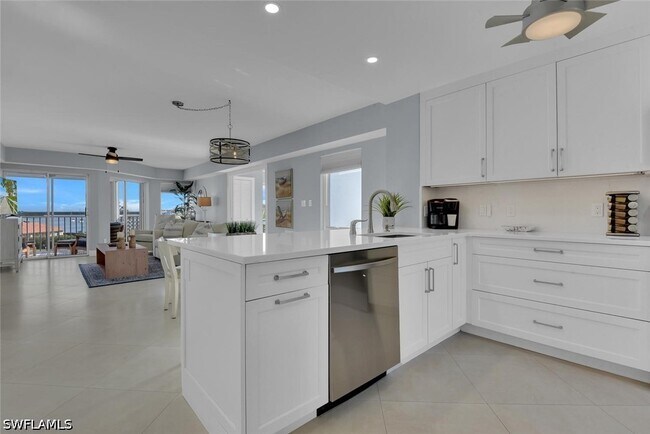 Building Photo - 991 N Barfield Dr