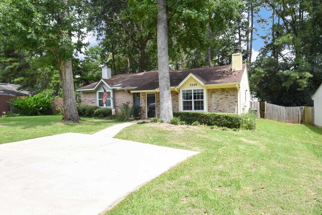 Building Photo - 2046 Gardenbrook Ln