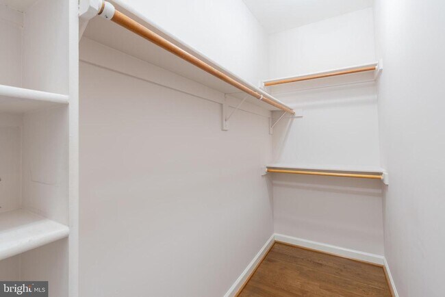 Building Photo - 7748 Legere Ct