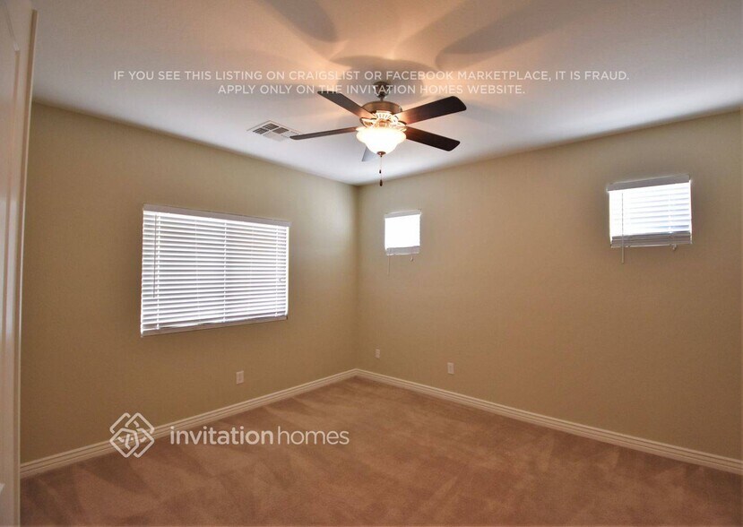 Building Photo - 254 S Aaron