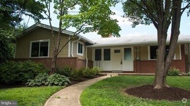 Building Photo - 5101 Benton Ave