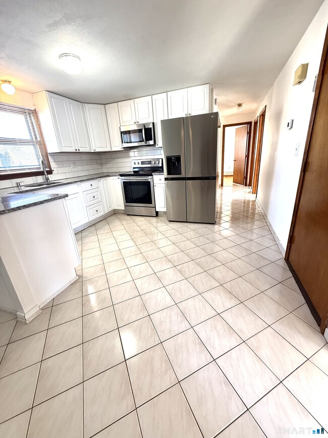 Building Photo - 189 Oakland Ave