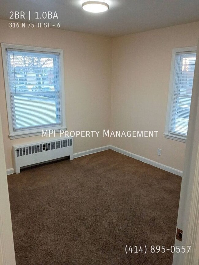 Building Photo - 316 N 75th St
