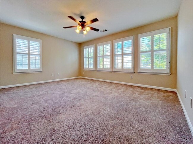 Building Photo - 525 Grove Field Ct NW