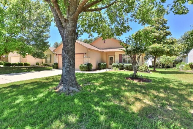 Building Photo - 508 Texas Dr
