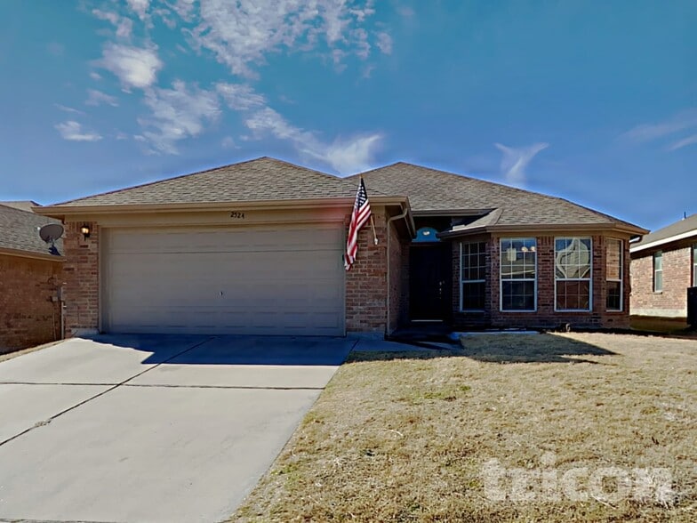 Building Photo - 2524 Wakecrest Dr