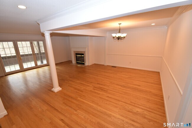 Building Photo - 109 Overshot Dr