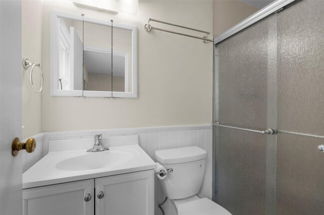 Building Photo - 50 Puritan Dr
