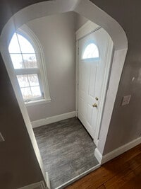 Building Photo - 15 Pershing St