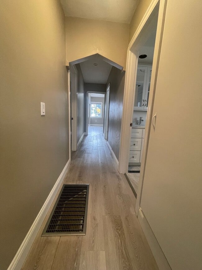 Building Photo - Gorgeous 3 Bedroom Home in Alameda.