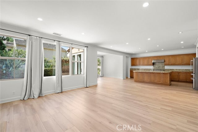Building Photo - 30 Tall Cedars