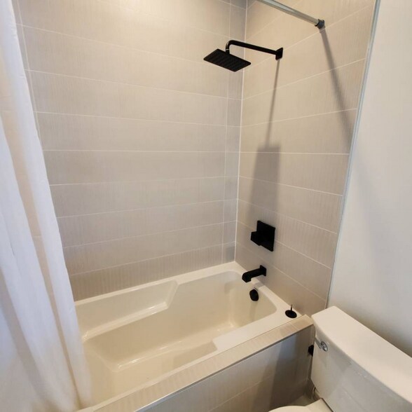 Building Photo - 8811 Burton Wy