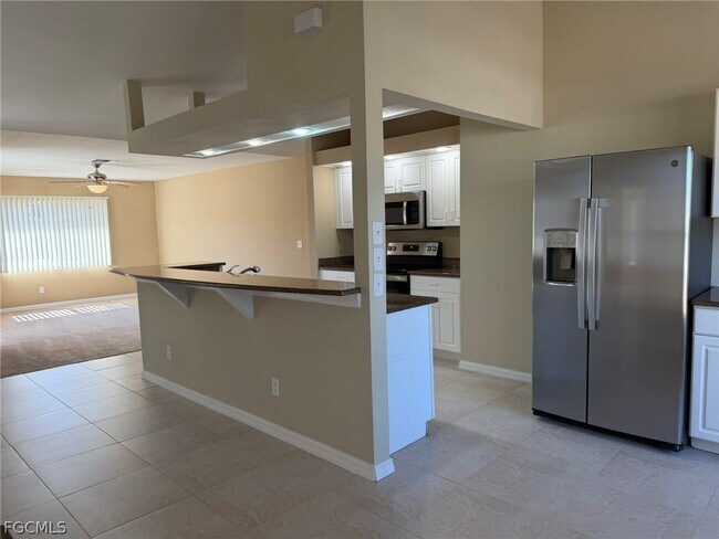 Building Photo - 414 SE 7th St