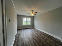 Building Photo - 1287 Sullivant Ave