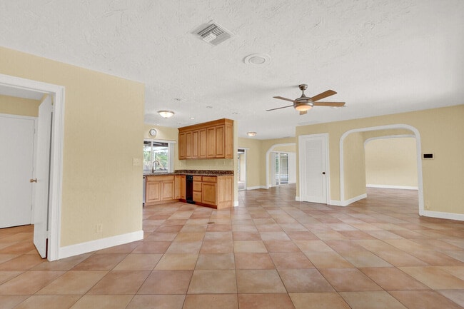 Building Photo - 4529 Square Lake Dr