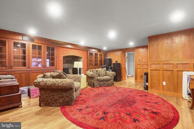 Building Photo - 1007 N Calvert St