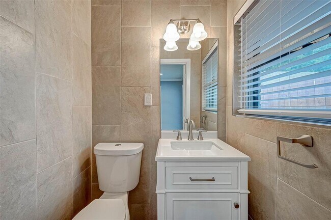 Building Photo - 4038 Cheena Dr
