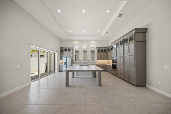 Building Photo - 6309 Turtle Grass Dr