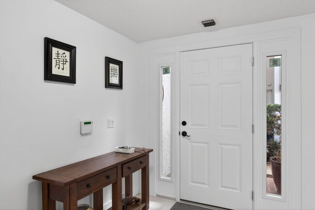 Building Photo - 3940 Back Bay Dr