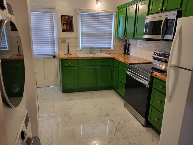 Building Photo - 3586 Walnut Grove Rd