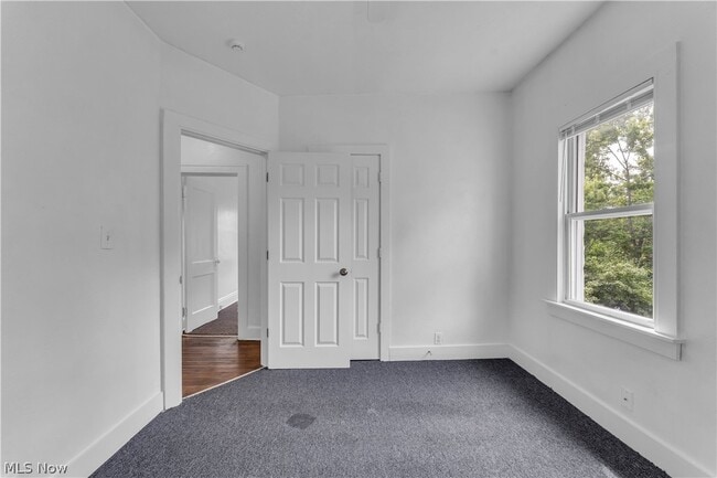 Building Photo - 3428 Altamont Ave