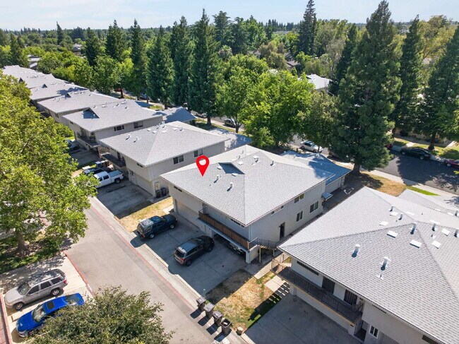 Building Photo - Charming 2-Bed Condo Retreat in Citrus Heights