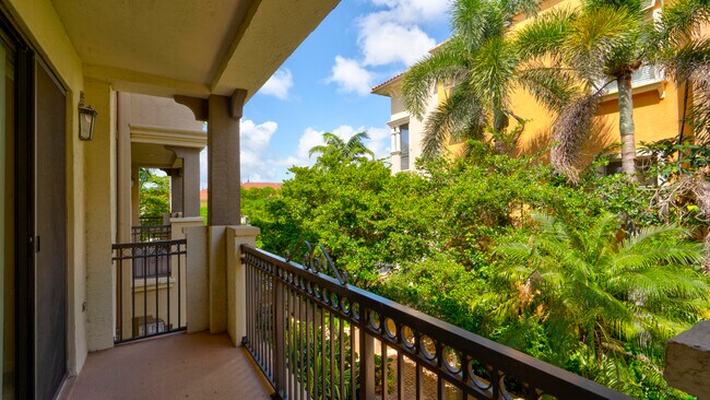 Building Photo - 3055 NW 126th Ave