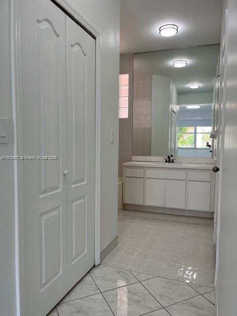 Building Photo - 6983 SW 161st Pl
