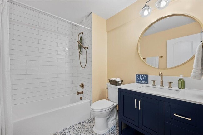 Building Photo - 4 Ironwood Way N