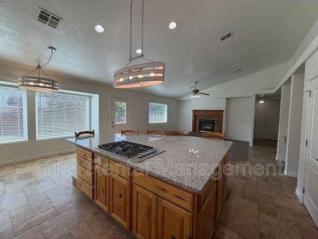 Building Photo - 135 N 350 W