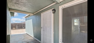 Building Photo - 312-314 Maxine Ave
