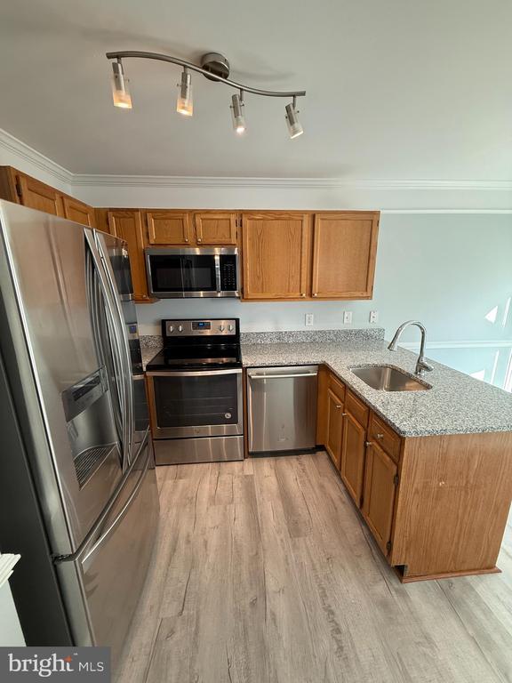 Building Photo - 105 Knollwood Ct