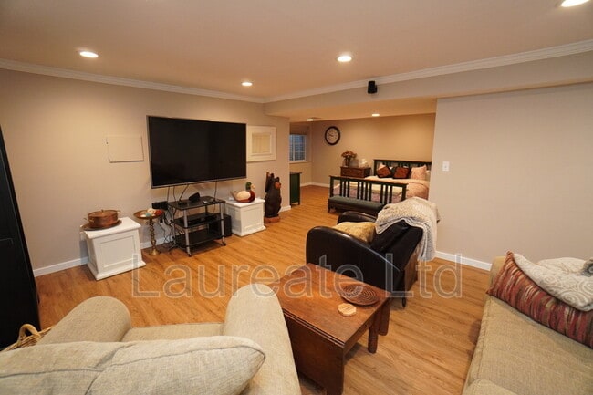 Building Photo - 9163 Cactus Ct